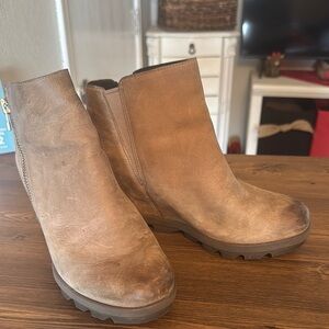 Women's Tan Ankle Boots